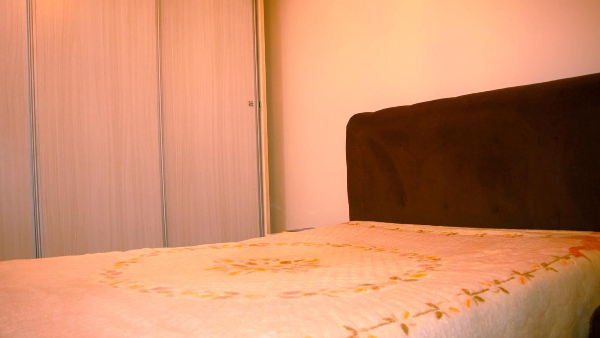 Apartamento 6 Pessoas - Proximo Ao Mar - Wi-fi - Netflix - 2tvs Smart * Balneario Camboriu